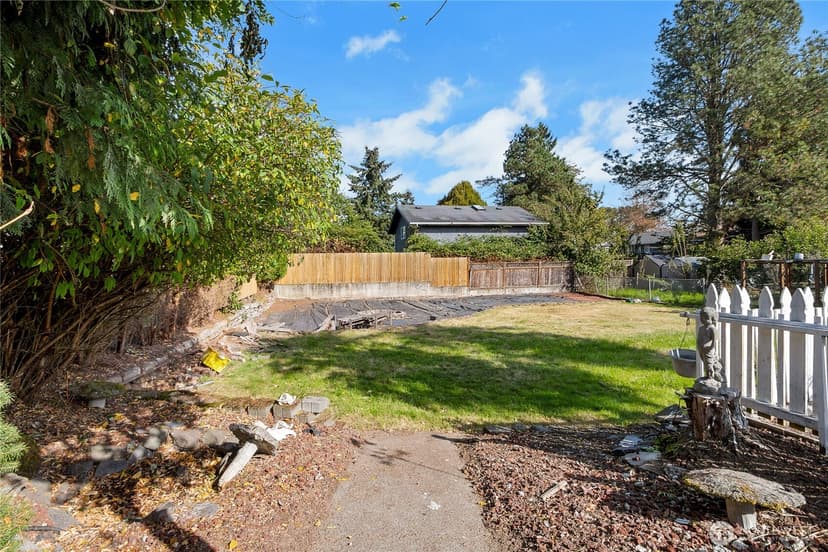 Property photo for 14115 80th Street E, Puyallup photo 11