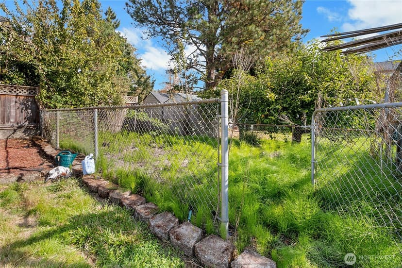 Property photo for 14115 80th Street E, Puyallup photo 14