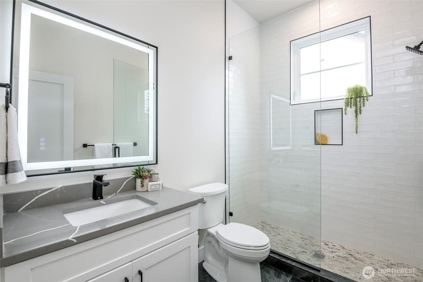 Property photo for 12648 NE 80th Street, Kirkland photo 21