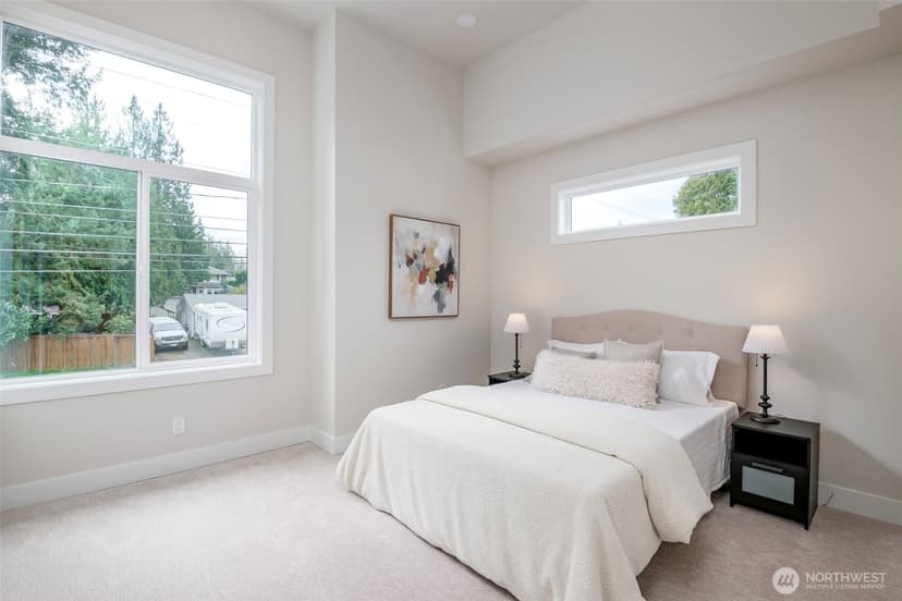Property photo for 12648 NE 80th Street, Kirkland photo 22