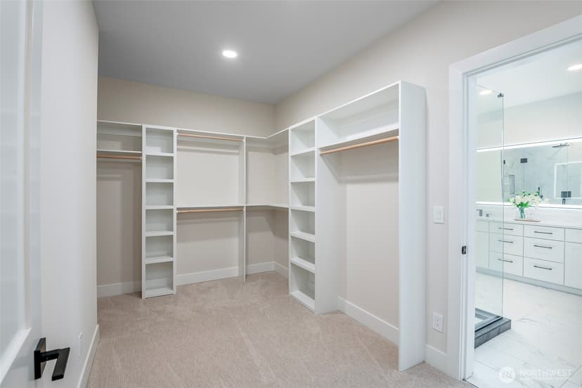 Property photo for 12648 NE 80th Street, Kirkland photo 14