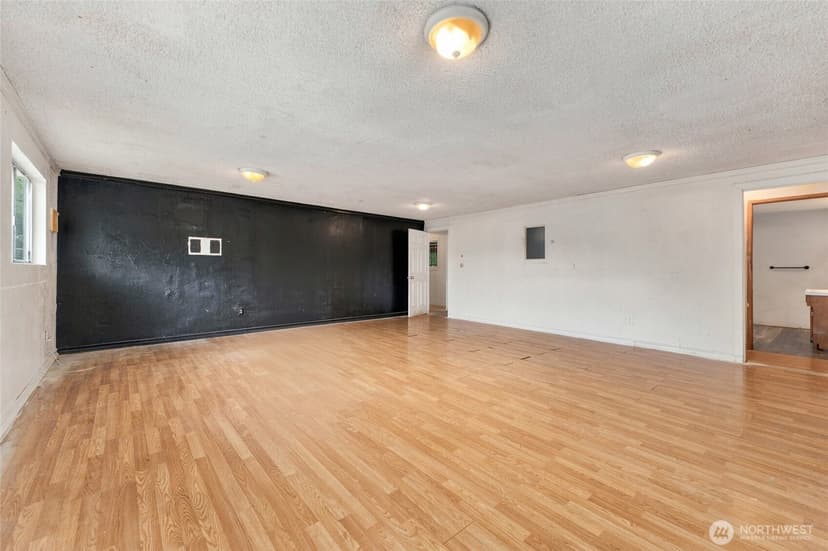 Property photo for 12900 76th Avenue S, Seattle photo 20