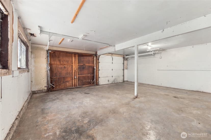 Property photo for 12900 76th Avenue S, Seattle photo 25