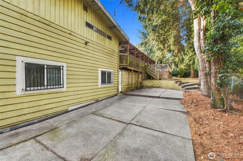 Property photo for 12900 76th Avenue S, Seattle photo 29