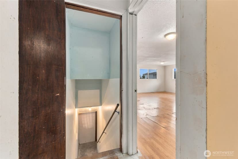 Property photo for 12900 76th Avenue S, Seattle photo 24