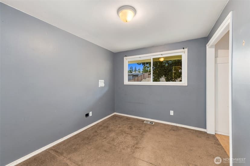 Property photo for 12900 76th Avenue S, Seattle photo 12