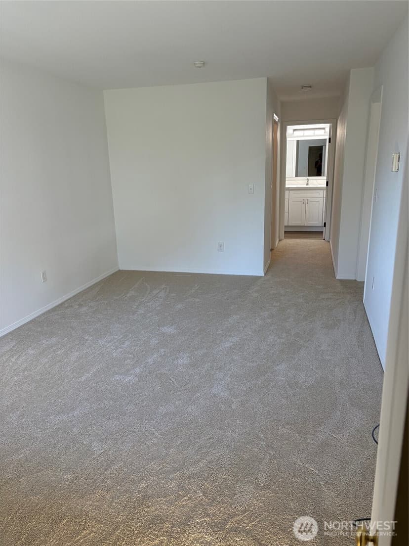 Property photo for 2640 118th Avenue SE #301, Bellevue photo 10