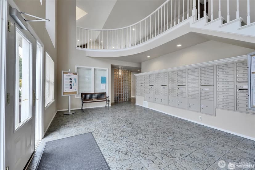 Property photo for 2640 118th Avenue SE #301, Bellevue photo 20