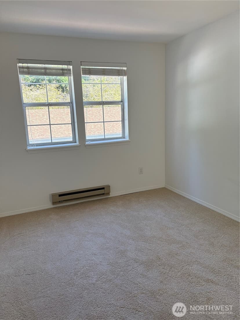 Property photo for 2640 118th Avenue SE #301, Bellevue photo 15