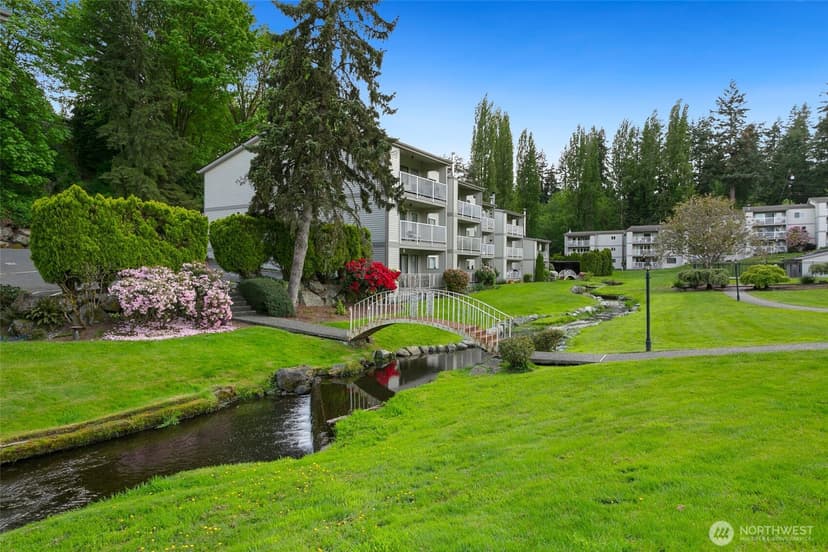 Property photo for 13271 15th Avenue NE #B13, Seattle