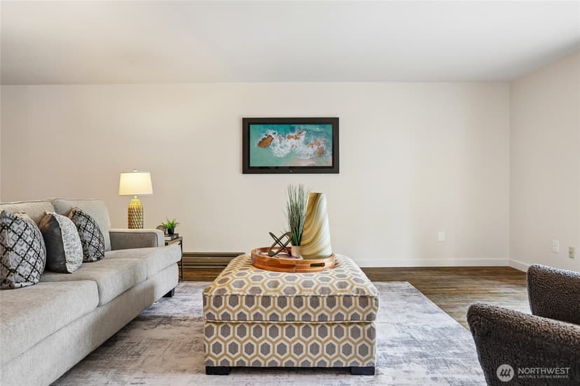 Property photo for 13271 15th Avenue NE #B13, Seattle photo 6