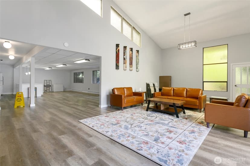Property photo for 13271 15th Avenue NE #B13, Seattle photo 24