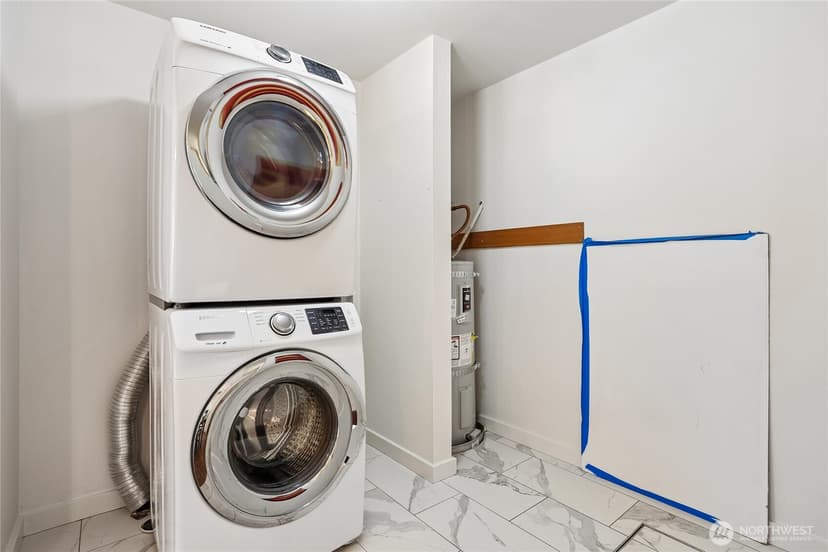 Property photo for 13271 15th Avenue NE #B13, Seattle photo 18
