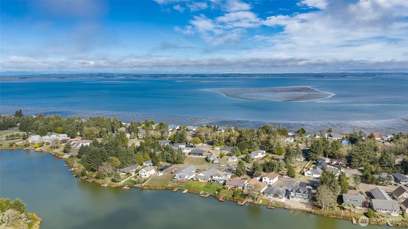 Property photo for 597 Blue Wing Loop SE, Ocean Shores photo 6