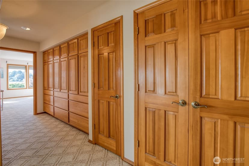 Property photo for 597 Blue Wing Loop SE, Ocean Shores photo 16