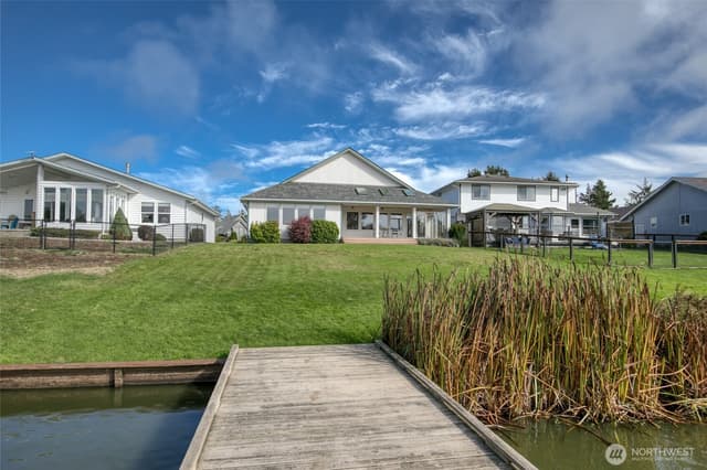 Property photo for 597 Blue Wing Loop SE, Ocean Shores