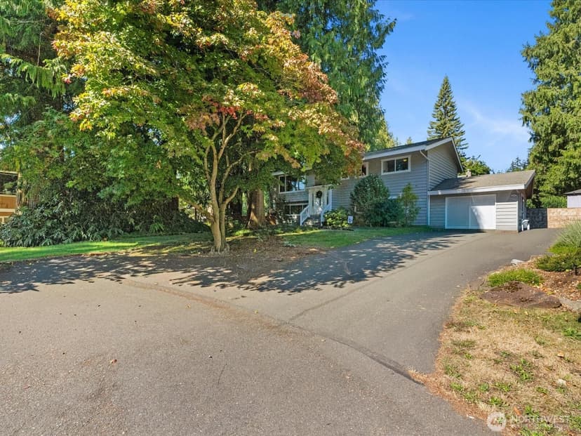 Property photo for 19310 1st Avenue SE, Bothell photo 4
