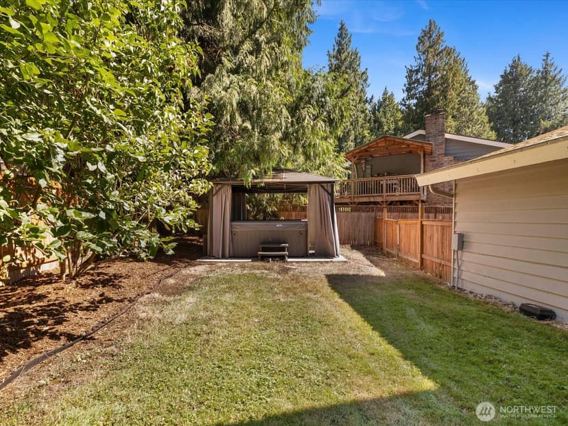 Property photo for 19310 1st Avenue SE, Bothell photo 34