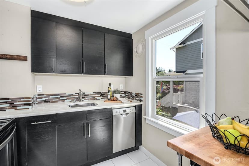 Property photo for 3405 NW Market Street, Seattle photo 7