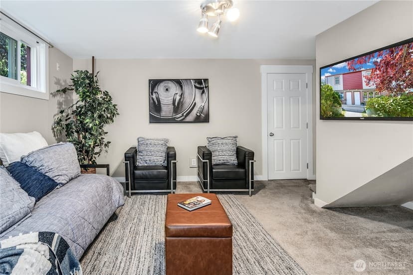 Property photo for 3405 NW Market Street, Seattle photo 14