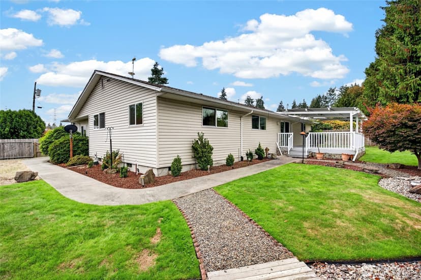 Property photo for 2909 227th Street SW, Brier photo 28