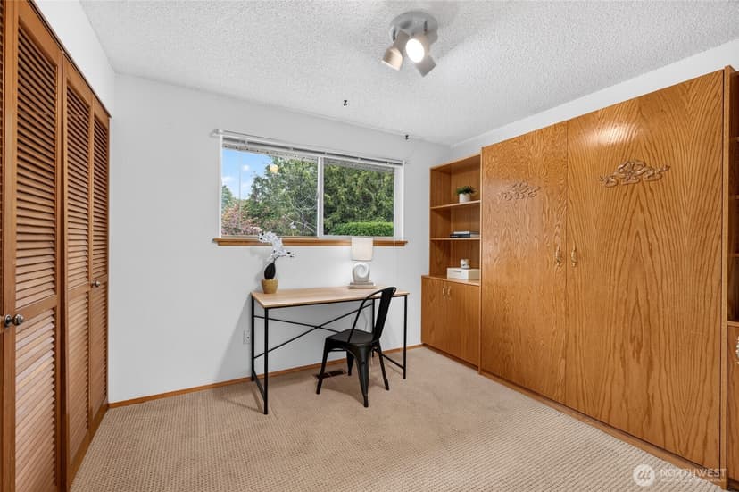 Property photo for 2909 227th Street SW, Brier photo 17