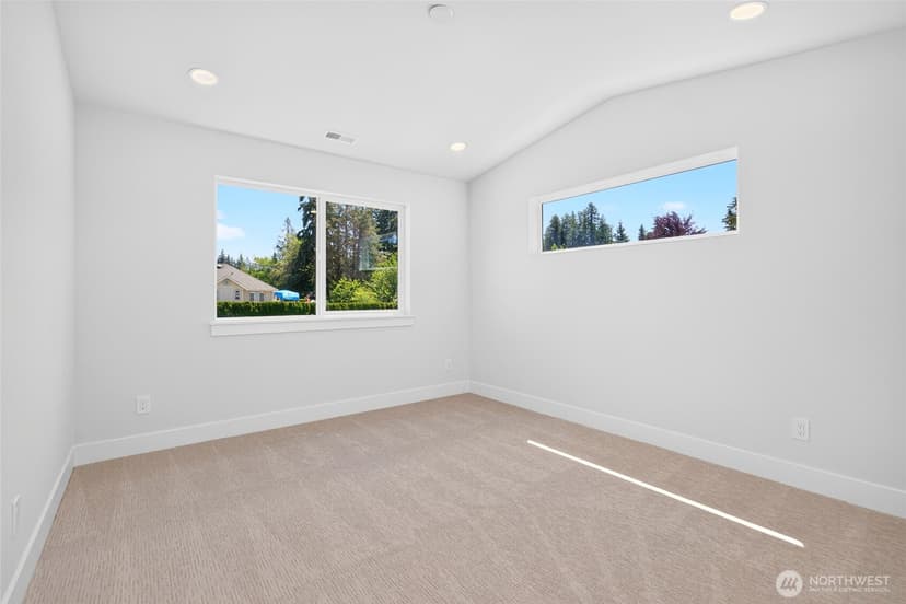 Property photo for 17840 86th Avenue NE, Bothell photo 21
