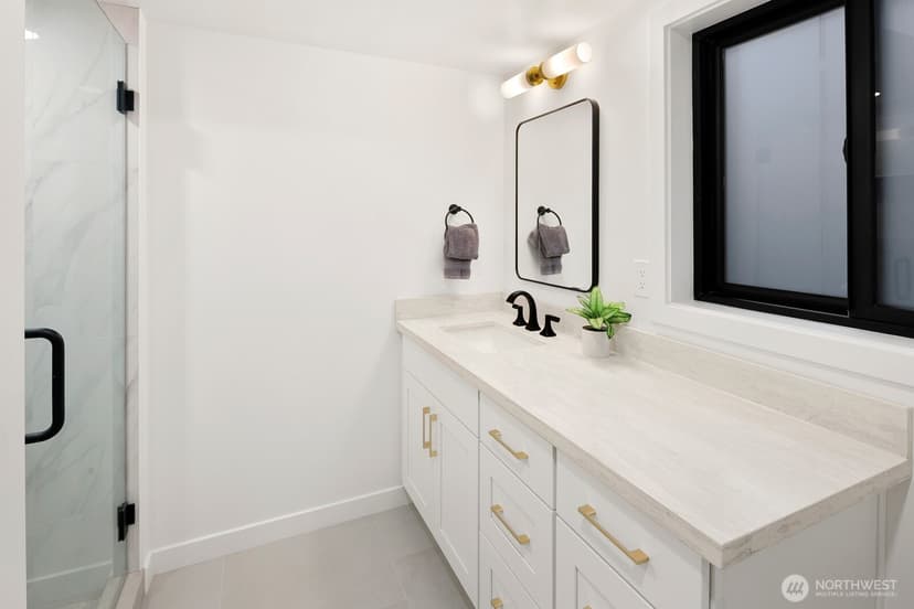 Property photo for 16040 36th Avenue NE, Lake Forest Park photo 35