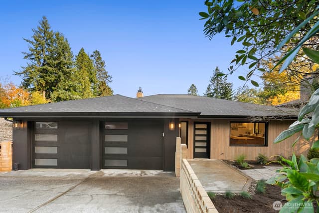 Property photo for 16040 36th Avenue NE, Lake Forest Park photo 2