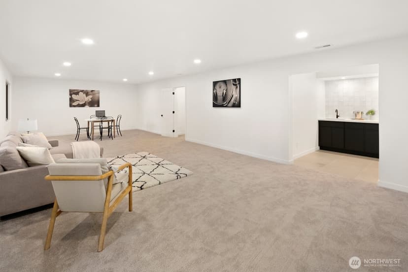 Property photo for 16040 36th Avenue NE, Lake Forest Park photo 30