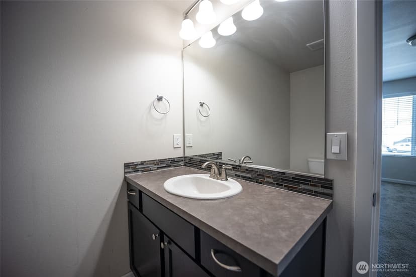 Property photo for 13808 65th Ave E, Puyallup photo 23
