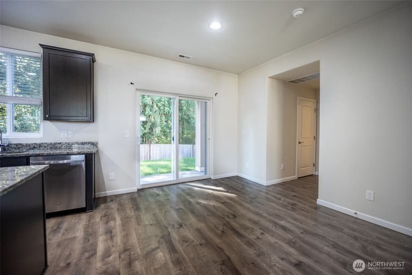 Property photo for 13808 65th Ave E, Puyallup photo 15