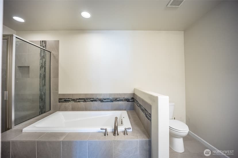 Property photo for 13808 65th Ave E, Puyallup photo 24