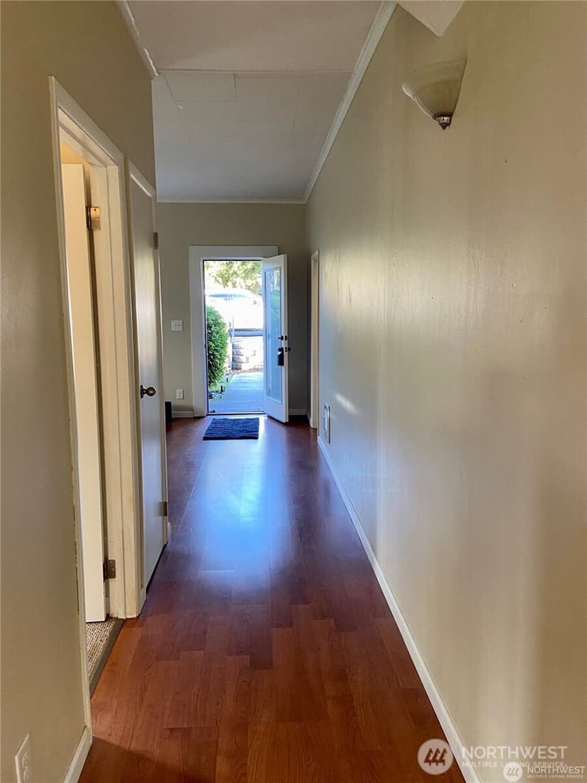 Property photo for 127 6th Avenue, Kirkland photo 3