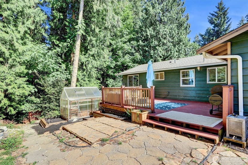 Property photo for 20915 W Richmond Road, Bothell photo 38