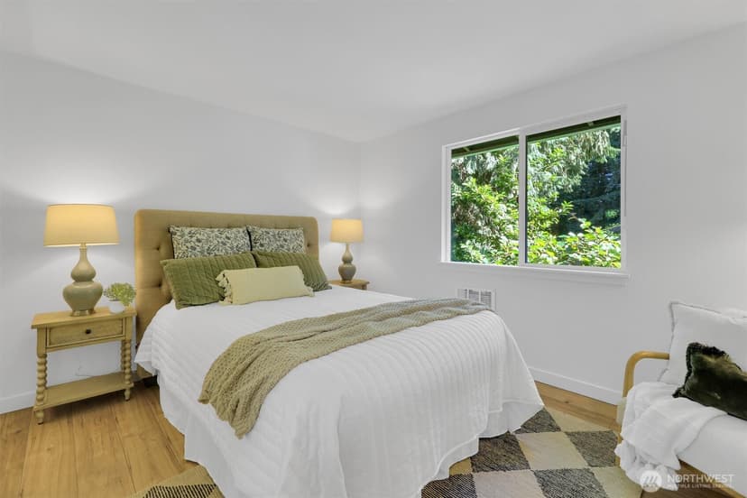 Property photo for 20915 W Richmond Road, Bothell photo 24