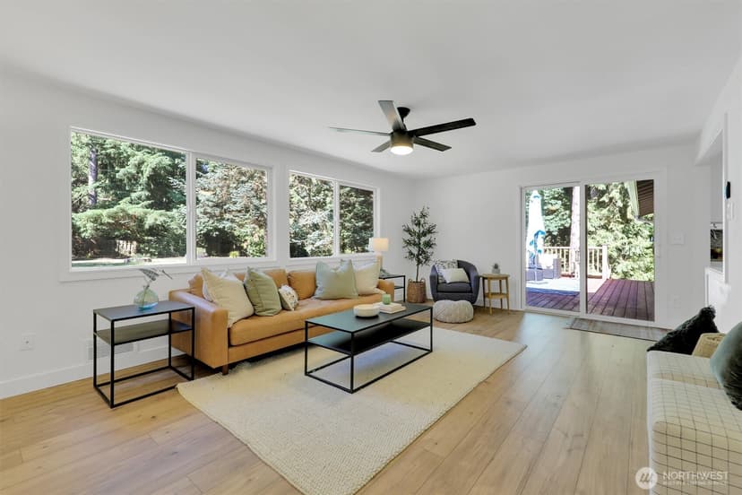 Property photo for 20915 W Richmond Road, Bothell photo 21