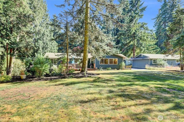 Property photo for 20915 W Richmond Road, Bothell photo 5