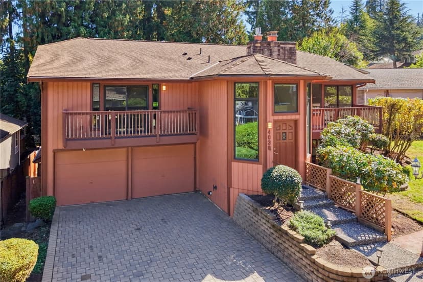 Property photo for 4038 169th Avenue SE, Bellevue photo 35