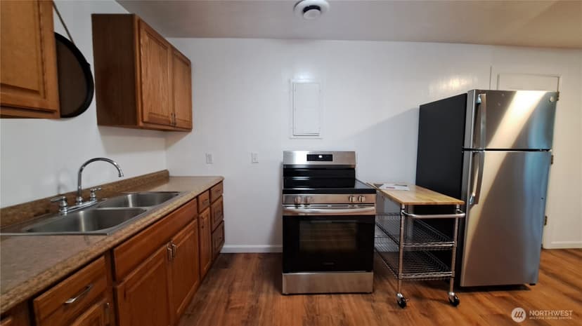 Property photo for 920 Highland Avenue #A, Bremerton photo 13