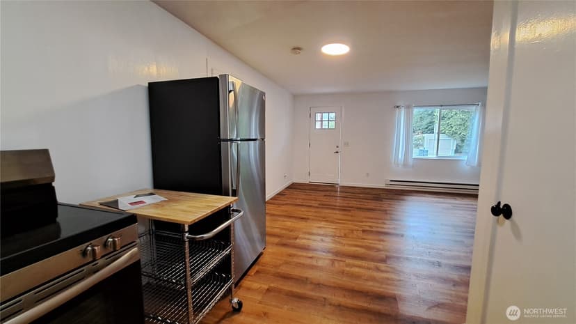 Property photo for 920 Highland Avenue #A, Bremerton photo 14