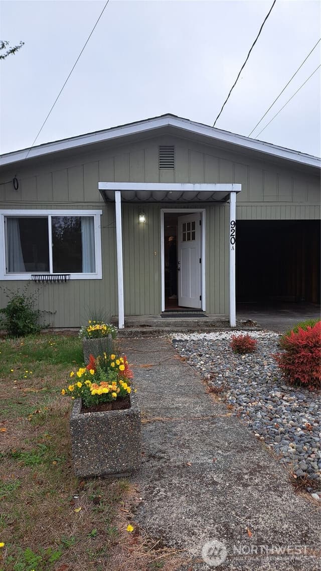 Property photo for 920 Highland Avenue #A, Bremerton photo 2