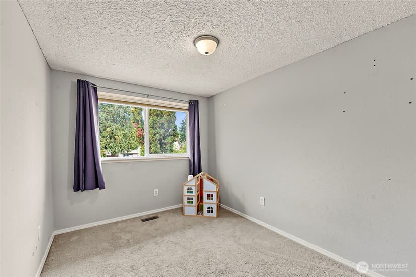 Property photo for 6873 Helena Drive NE, Bremerton photo 20