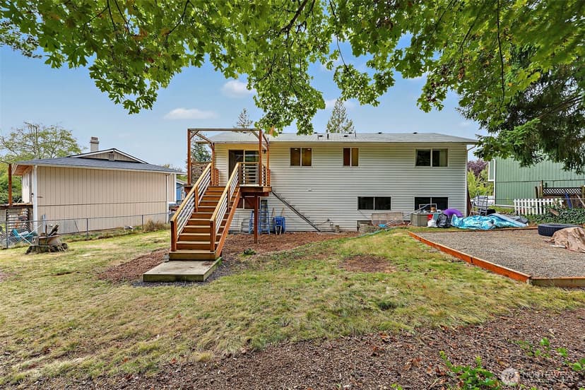 Property photo for 6873 Helena Drive NE, Bremerton photo 27