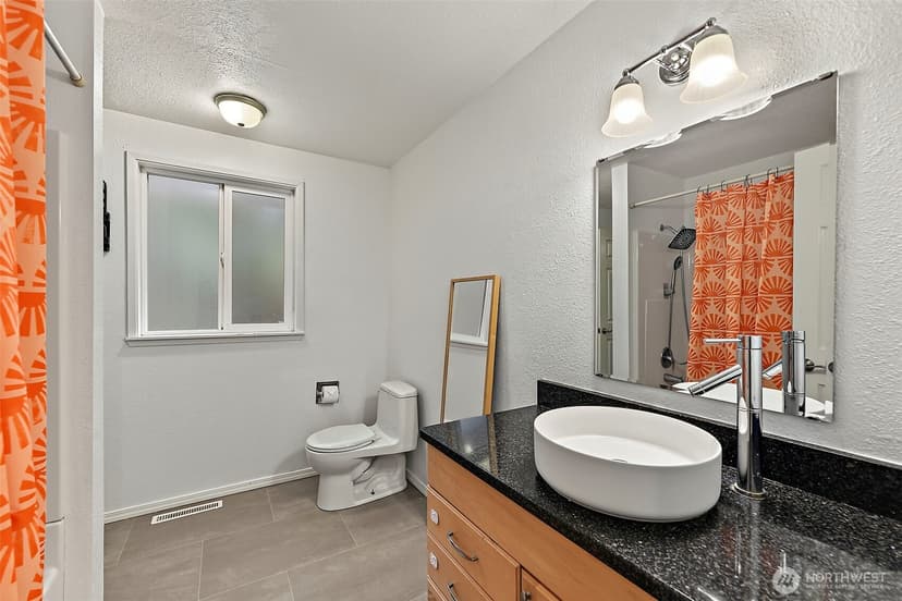 Property photo for 6873 Helena Drive NE, Bremerton photo 19