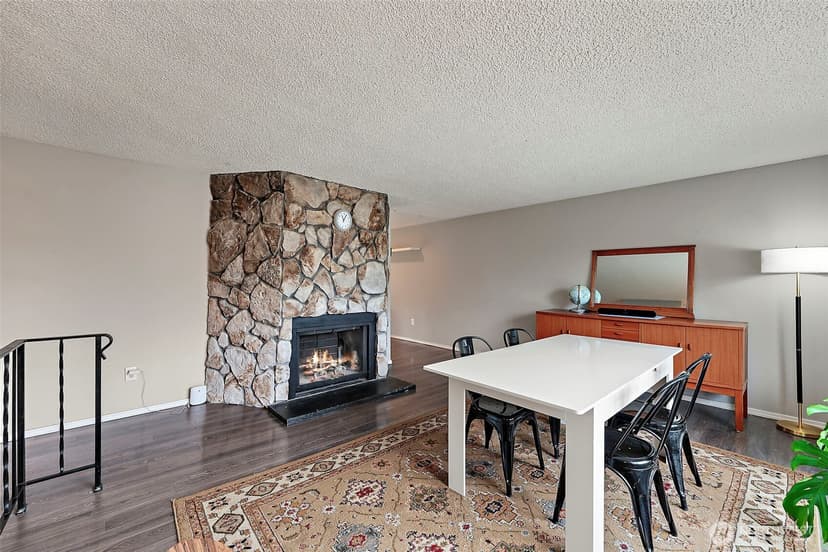 Property photo for 6873 Helena Drive NE, Bremerton photo 10