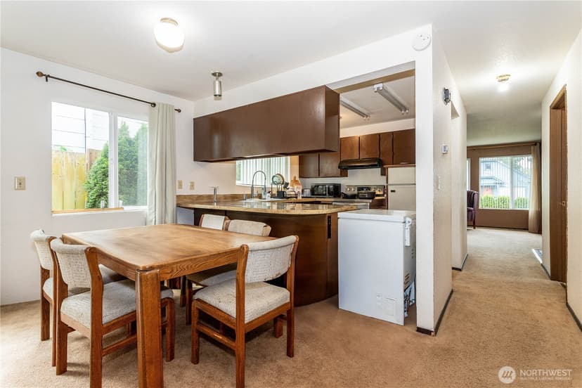 Property photo for 4229 S Findlay Street, Seattle photo 9