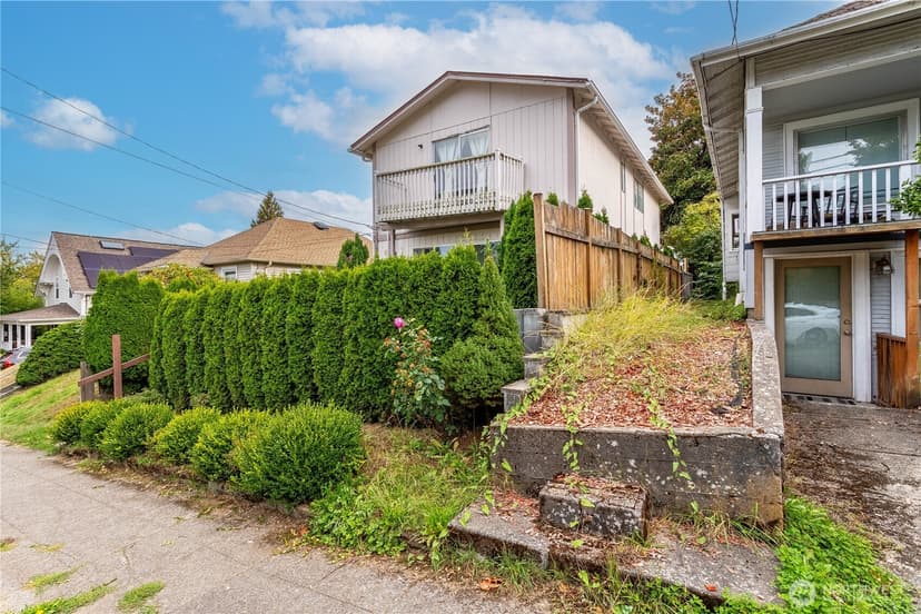 Property photo for 4229 S Findlay Street, Seattle photo 2