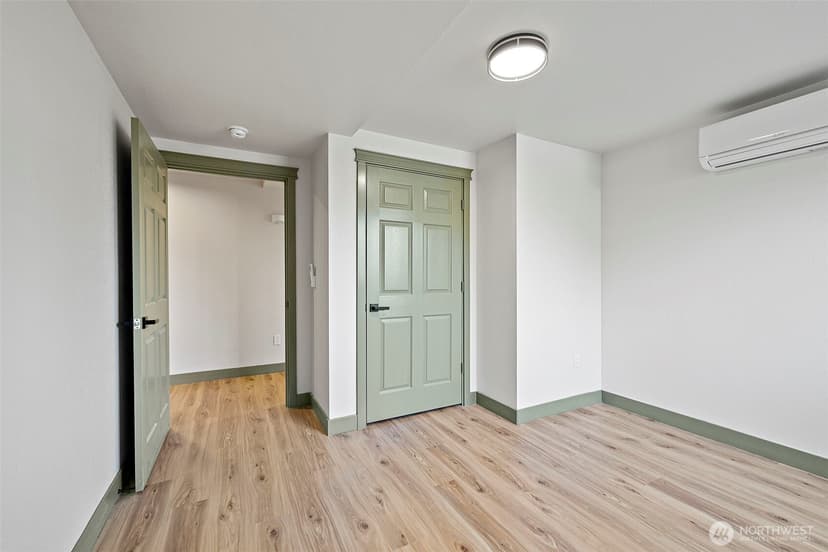 Property photo for 1008 E Guiberson Street, Kent photo 33