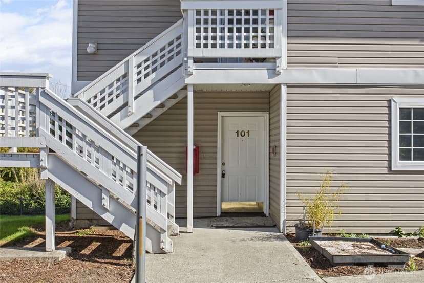 Property photo for 12432 SE 272nd Place #B101, Kent